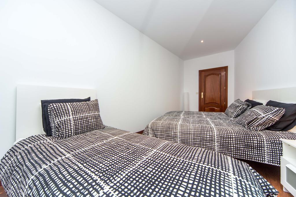 Book In Madrid- Puerta Del Sol Apartment Exterior photo